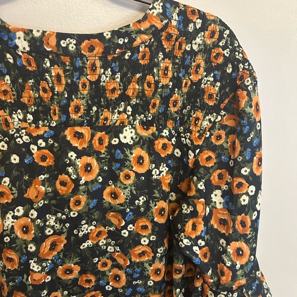 NWT Elsie & Zoey floral flowing top size L/XL - Picture 15 of 16